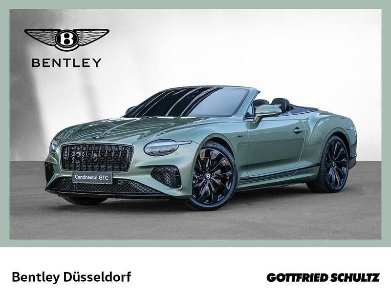 Neu Bentley Continental 680 PS (500 kW) 2026 Grün Cabrio