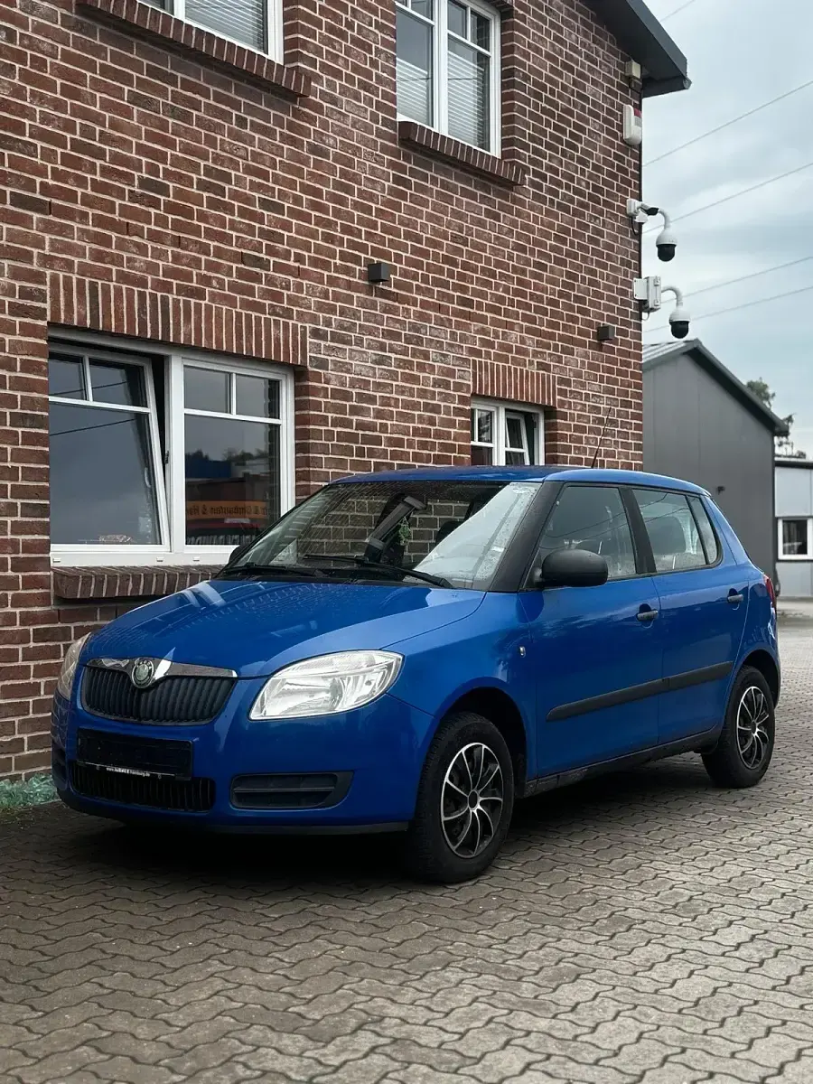 Gebraucht Skoda Fabia 60 PS (44 kW) 2008 Blau Kleinwagen