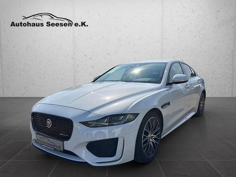 Gebraucht Jaguar XE R-Dynamic 179 PS (131 kW) 2020 Yulong white Limousine