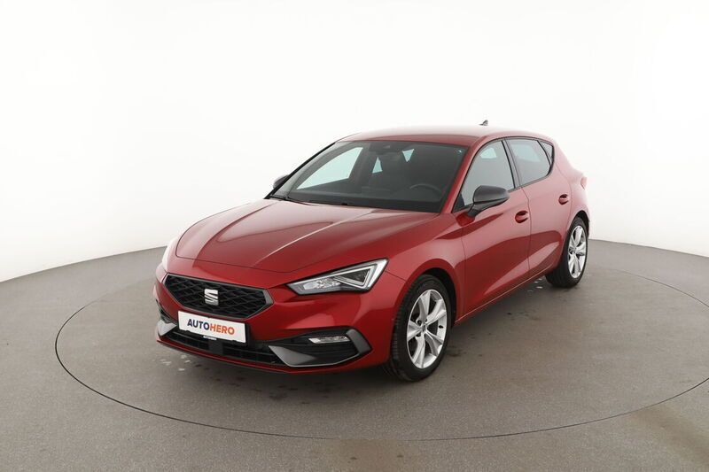 Rot Gebraucht 2020 Seat Leon FR Limousine | 19.760 € (Fairer Preis) - Bild 1/4