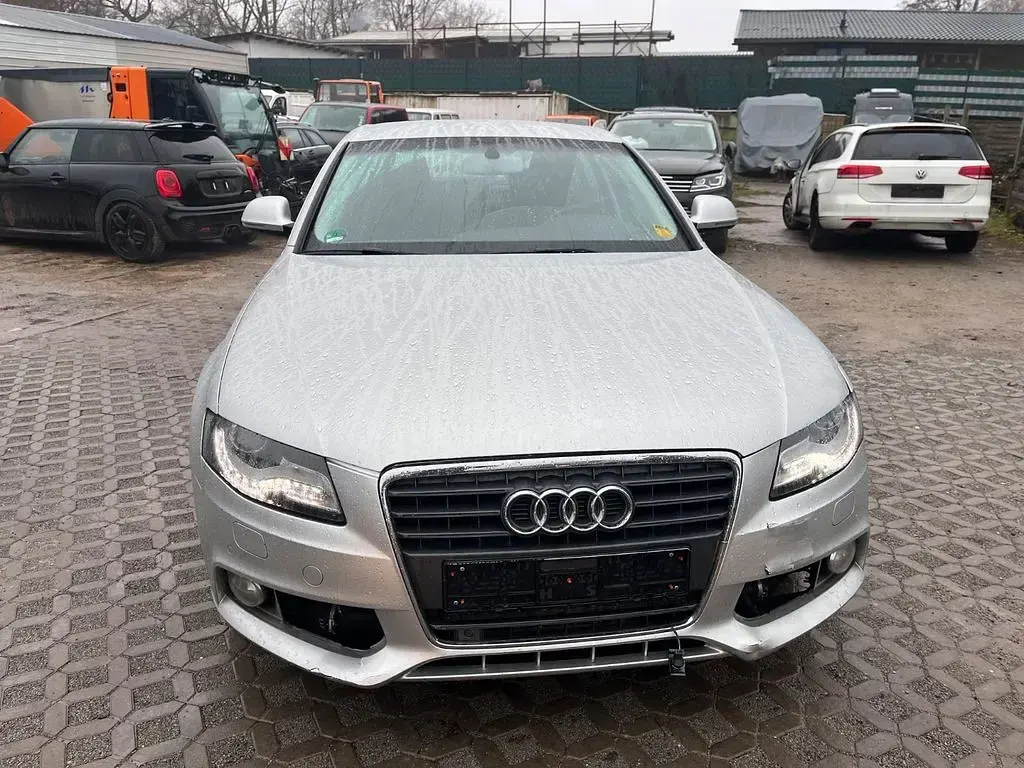Gebraucht Audi A4 Ambiente 190 PS (139 kW) 2008 Silber Limousine