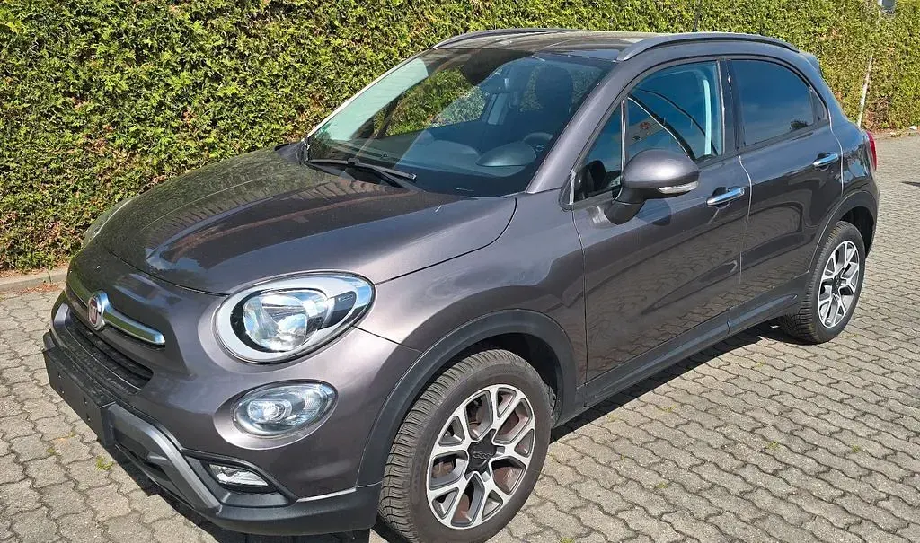 Gebraucht Fiat 500X Cross 140 PS (102 kW) 2016 Grau SUV