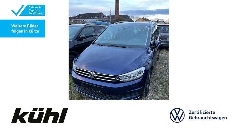 Atlantik blue metallic Gebraucht 2022 VW Touran Active Van / Kleinbus | 30.990 € (Etwas zu teuer) - Bild 1/3