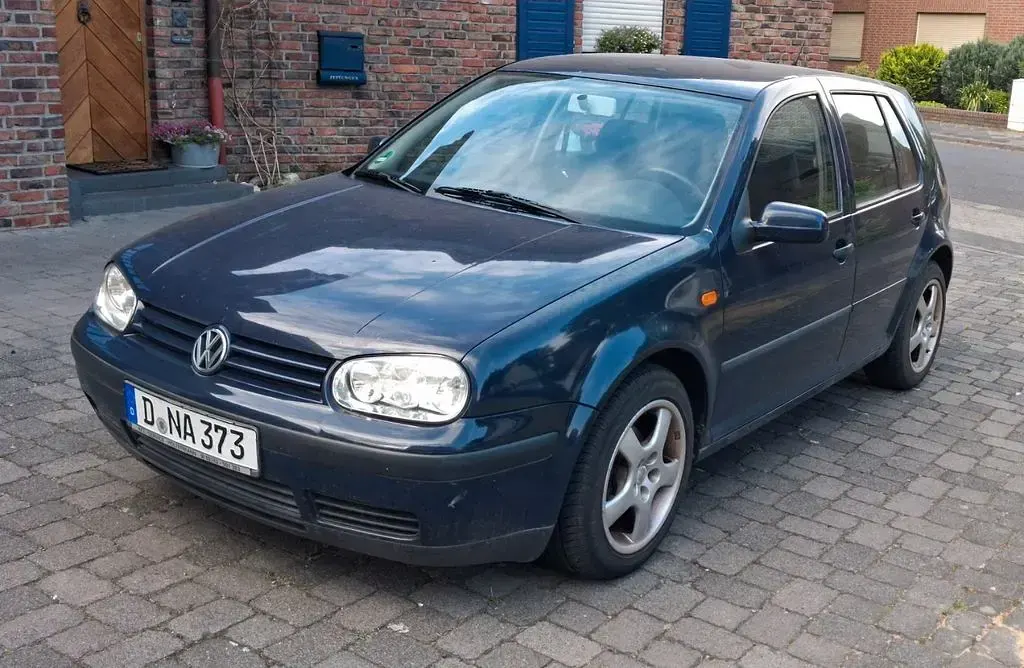 Gebraucht VW Golf III Basis 75 PS (55 kW) 1999 Blau Limousine