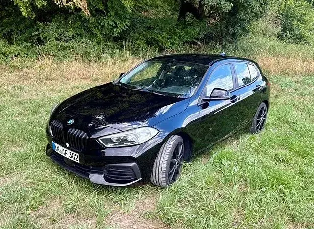 Gebraucht BMW 118 Advantage 140 PS (102 kW) 2021 Schwarz Limousine