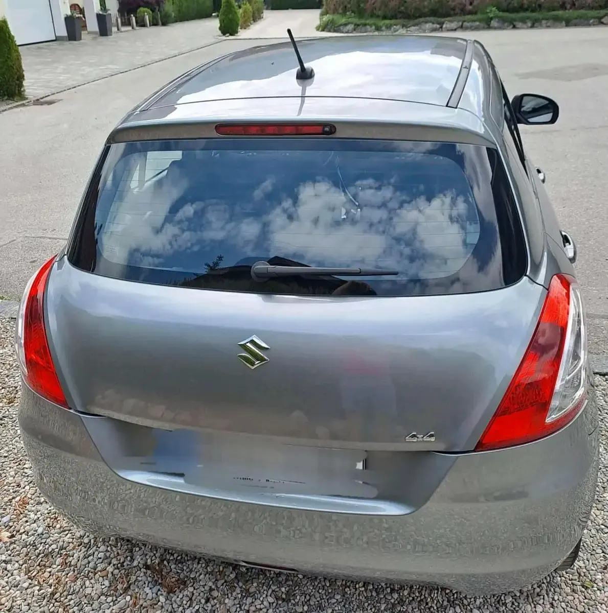 Gebraucht Suzuki Swift 94 PS (69 kW) 2016 Grau Kleinwagen