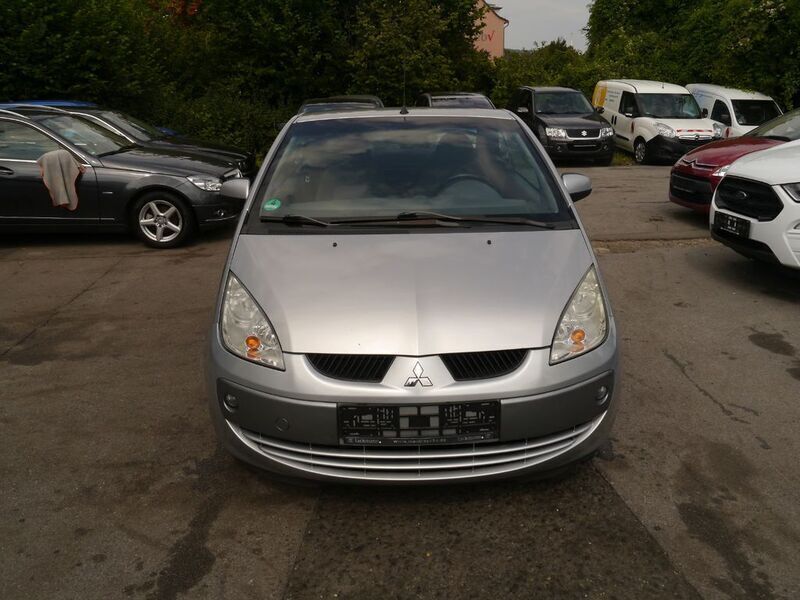 Gebraucht Mitsubishi Colt Invite 109 PS (80 kW) 2006 Urban silver Cabrio