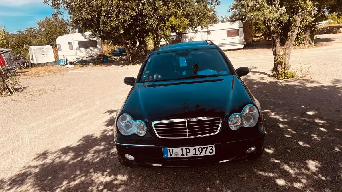 Gebraucht Mercedes C320 218 PS (160 kW) 2004 Schwarz Kombi