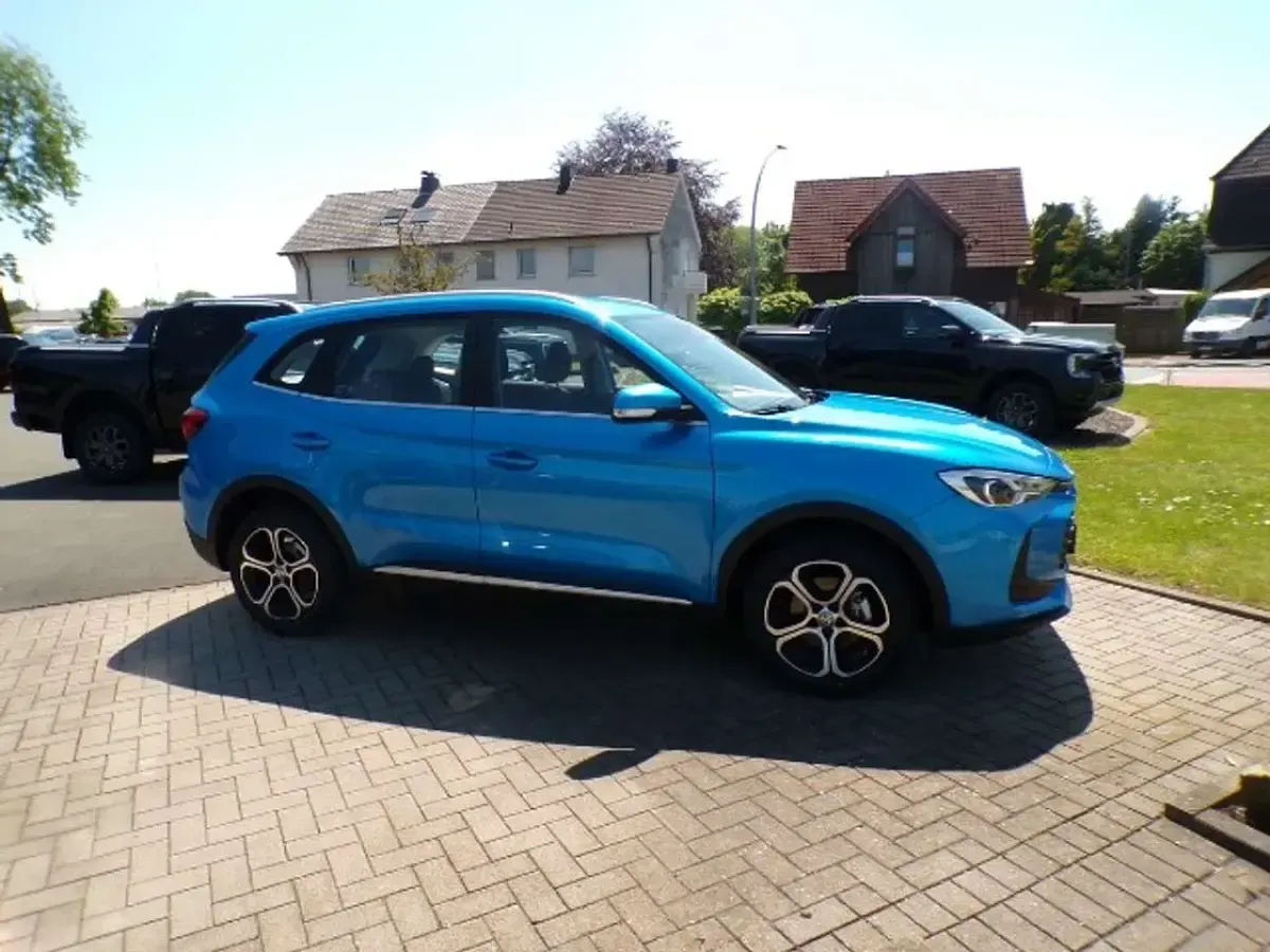 Neu MG ZS Comfort 197 PS (144 kW) 2026 Como blue SUV