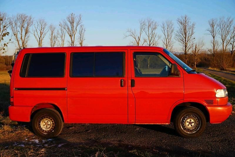 Używany VW T4 102 KM (75 kW) 1998 Czerwony Van