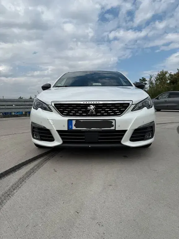 Gebraucht Peugeot 308 GT 224 PS (164 kW) 2018 Weiß Kombi