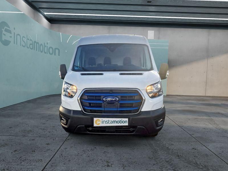 Gebraucht Ford E-Transit 135 kW (184 PS) 2022 Weiß Van