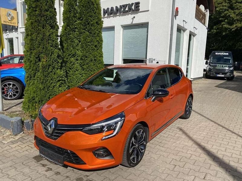 Gebraucht Renault Clio V Techno 143 PS (105 kW) 2023 Valencia orange Limousine