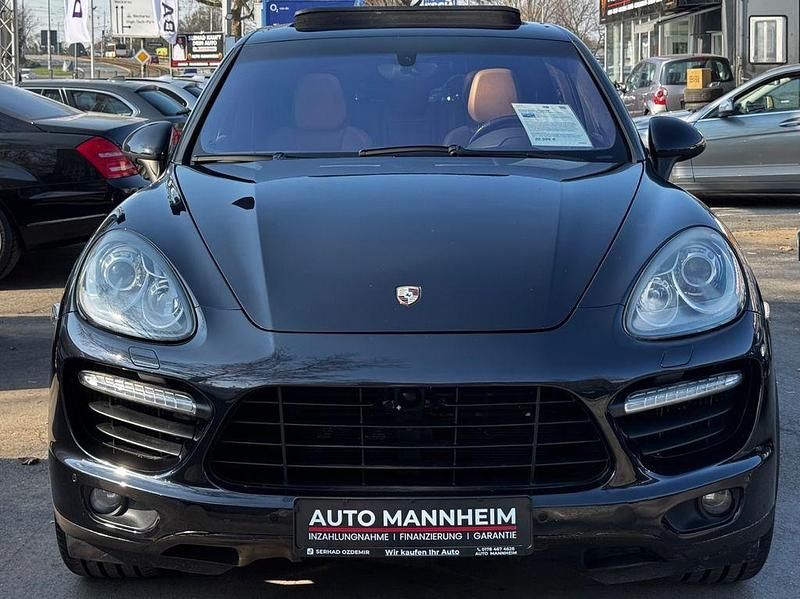 Gebraucht Porsche Cayenne Turbo 500 PS (367 kW) 2011 Schwarz SUV