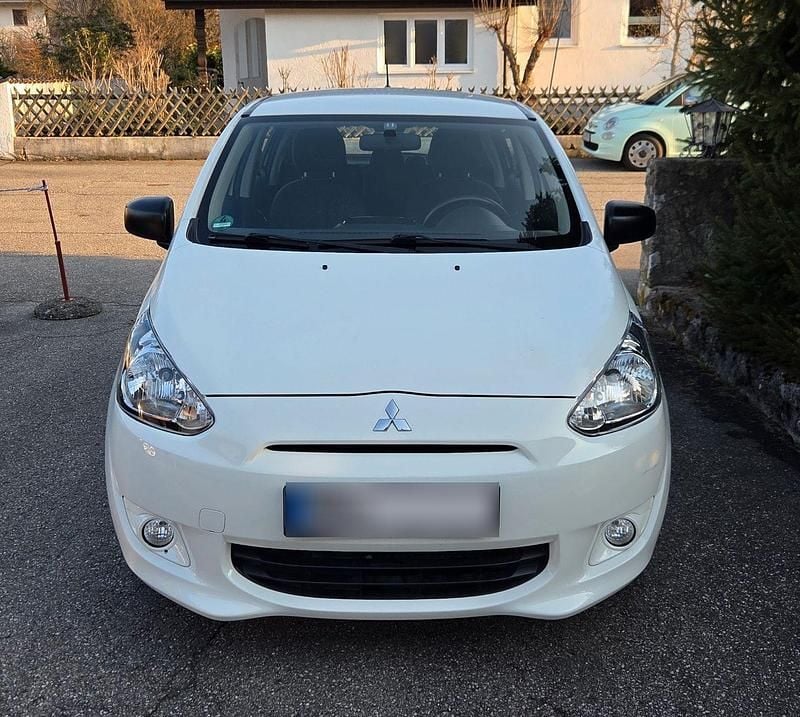 Gebraucht Mitsubishi Space Star Plus 71 PS (52 kW) 2015 Weiß Kleinwagen
