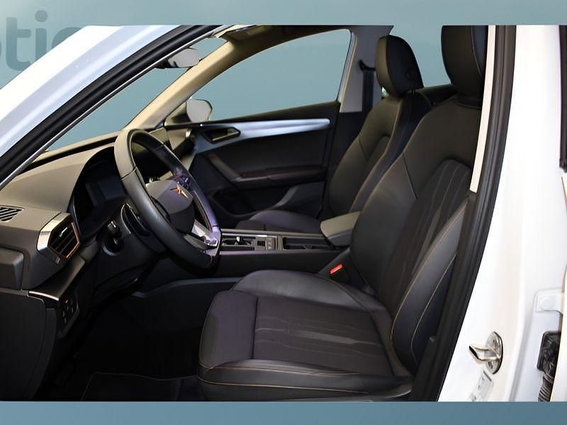 Gebraucht Cupra Leon 150 PS (110 kW) 2023 Weiß Kleinwagen