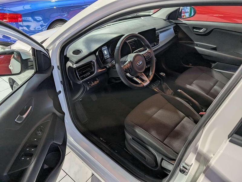 Gebraucht Kia Rio Vision 101 PS (74 kW) 2021 Weiß Kleinwagen