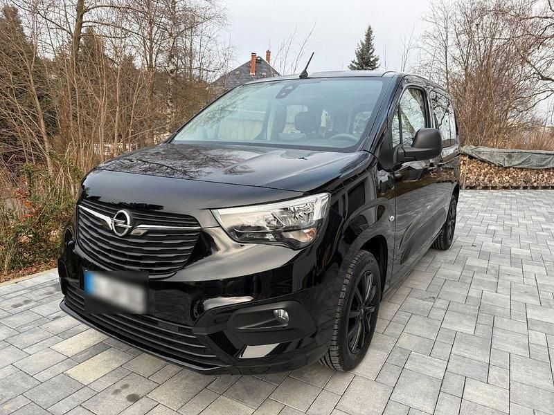 Schwarz Gebraucht 2022 Opel Combo Life Van / Kleinbus | 18.000 € (Guter Preis) - Bild 1/4
