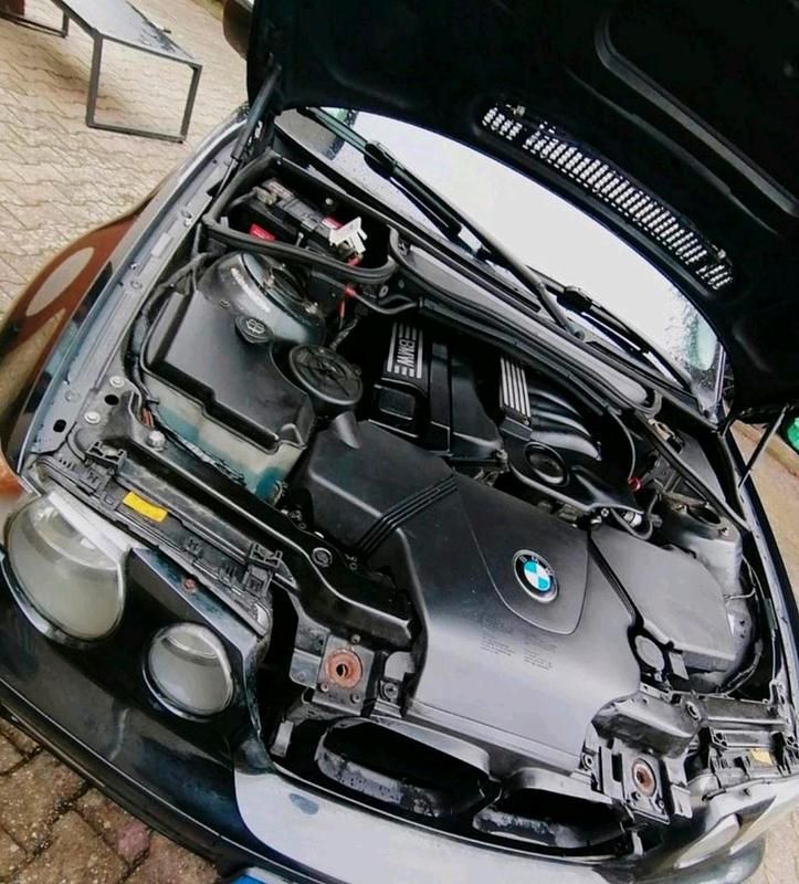 Gebraucht BMW 318 143 PS (105 kW) 2003 Schwarz Coupé