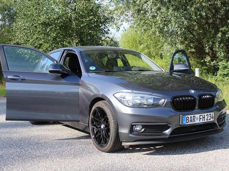 Gebraucht BMW 116 109 PS (80 kW) 2015 Grau Kleinwagen