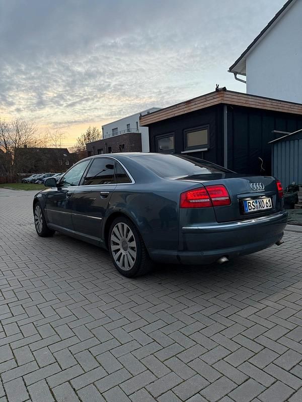 Blau Gebraucht 2008 Audi A8 Limousine | 7.150 € (Guter Preis) - Bild 1/4