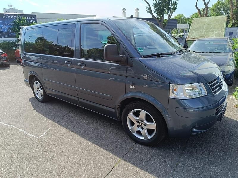 Grau Gebraucht 2006 VW T5 Van | 12.000 € - Bild 1/4