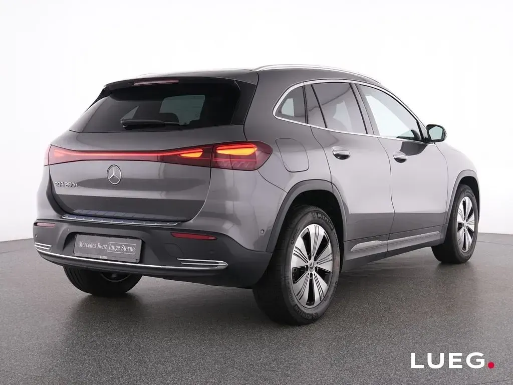 Gebraucht Mercedes EQA250+ Progressive 139 kW (190 PS) 2025 Grau SUV