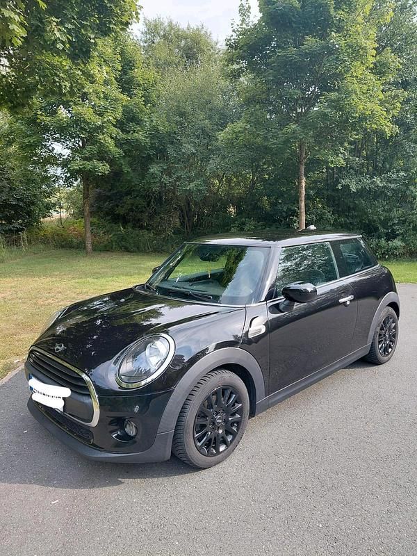 Schwarz Gebraucht 2020 Mini ONE Kleinwagen | 12.500 € (Superpreis) - Bild 1/4