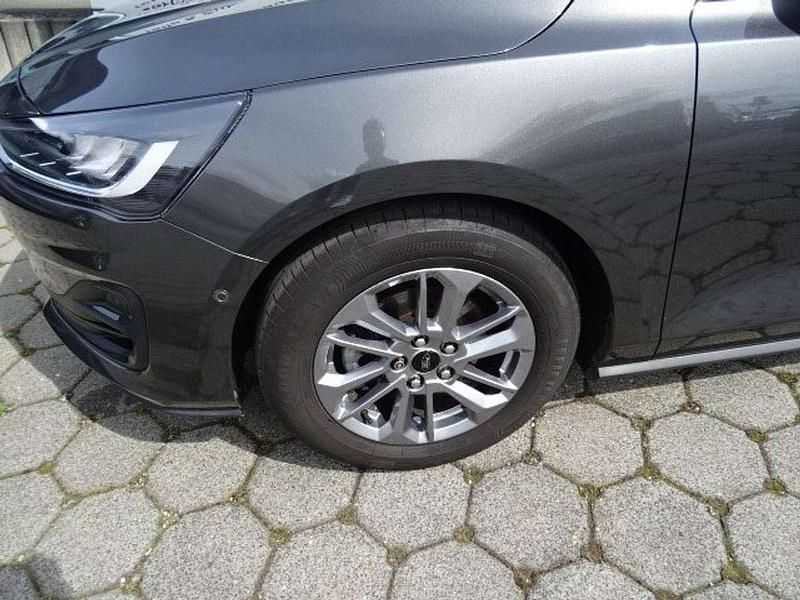 Gebraucht Ford Focus Titanium 155 PS (114 kW) 2024 Magneticgrau (metallic) Kombi