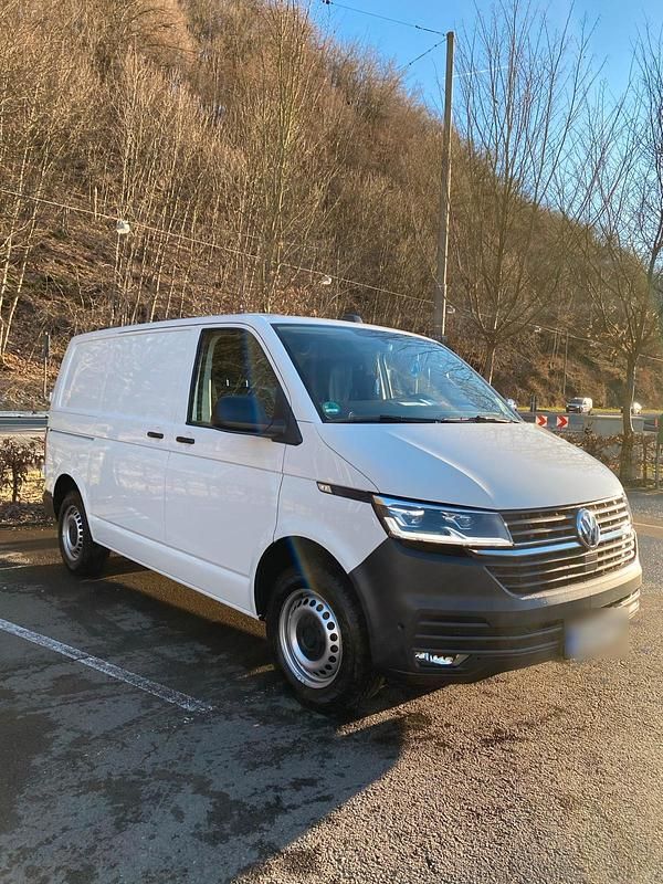Gebraucht VW Transporter 150 PS (110 kW) 2021 Weiß Van