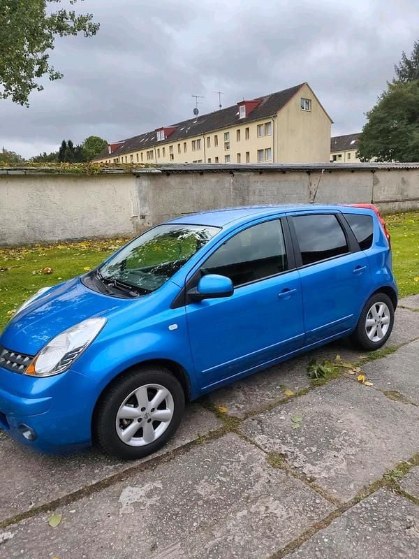 Blau Gebraucht 2007 Nissan Note Van / Kleinbus | 1.800 € (Fairer Preis) - Bild 1/4