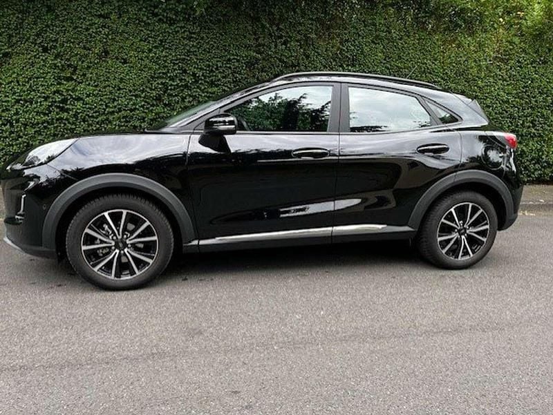 Schwarz Gebraucht 2023 Ford Puma Titanium SUV | 21.000 € (Fairer Preis) - Bild 1/4