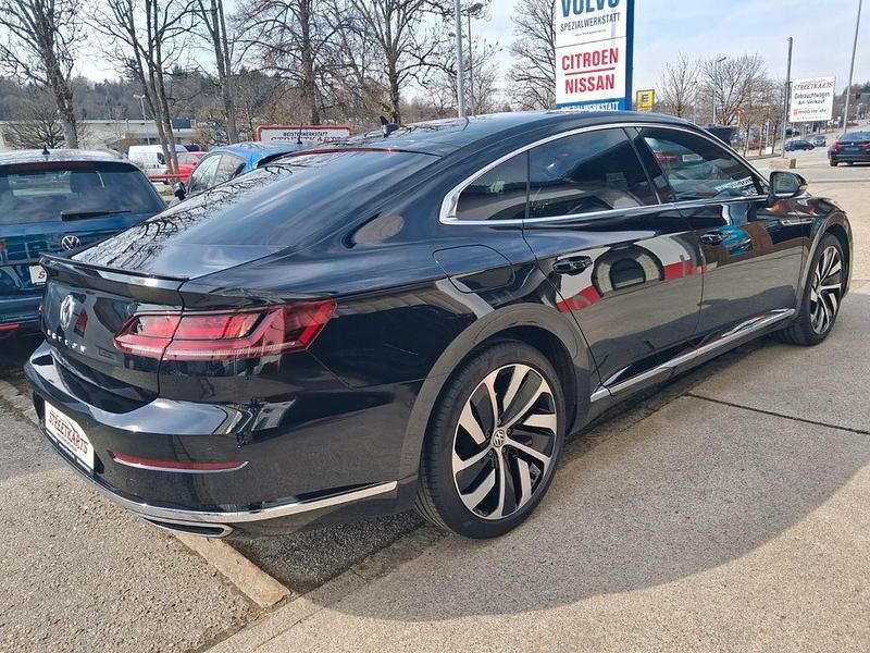 Gebraucht VW Arteon R-line 190 PS (139 kW) 2018 Deep black perleffekt Kleinwagen