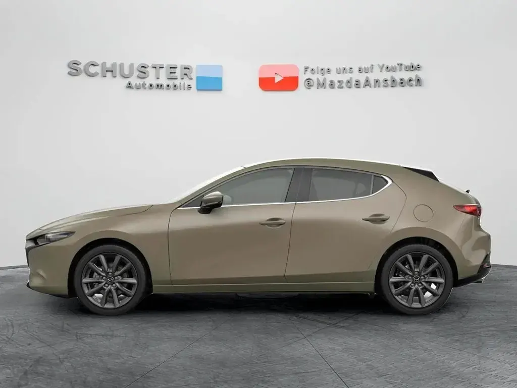 Gebraucht Mazda 3 Exclusive 140 PS (102 kW) 2024 Rot Limousine
