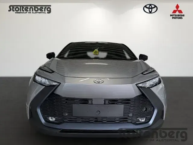 Neu Toyota C-HR 140 PS (102 kW) 2025 Silver metallic (1l0)/ black ( SUV