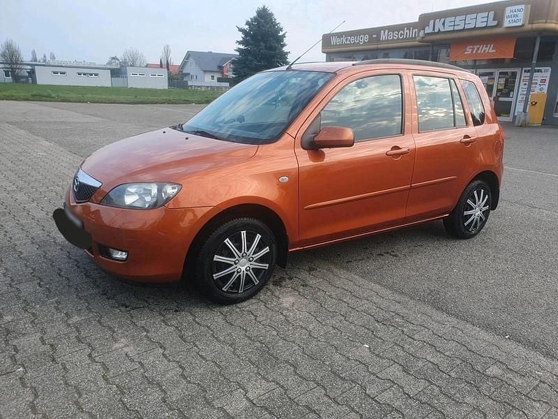 Gebraucht Mazda 2 80 PS (58 kW) 2003 Orange Kleinwagen