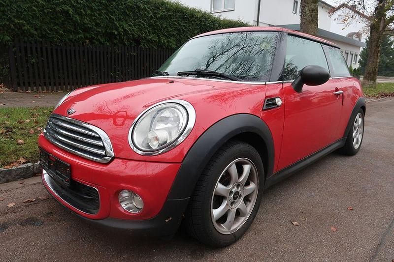Gebraucht Mini ONE 98 PS (72 kW) 2013 Rot Kleinwagen
