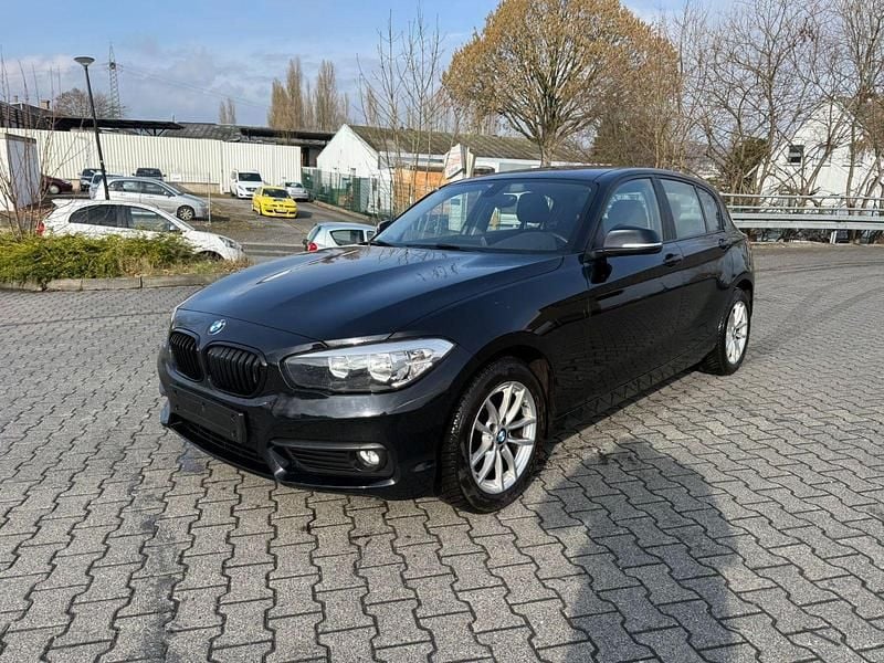 Gebraucht BMW 118 Advantage 136 PS (100 kW) 2017 Schwarz Kleinwagen