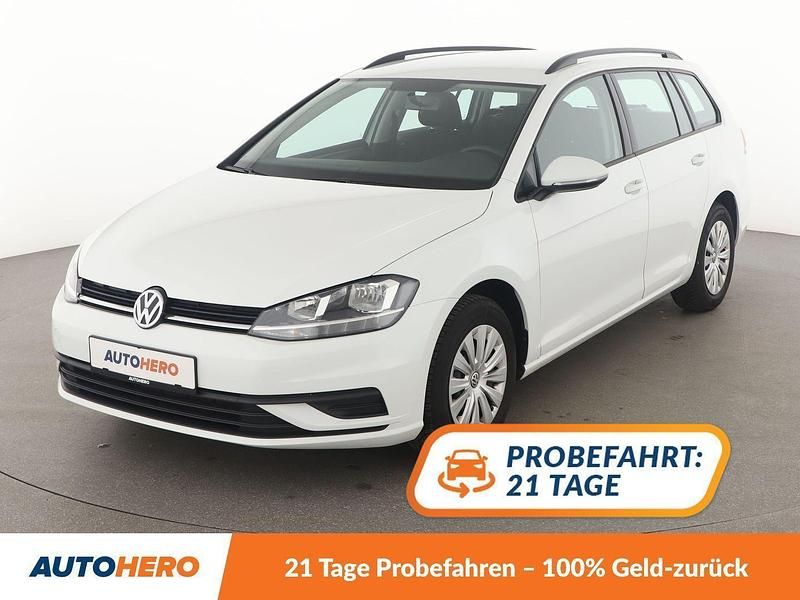 Weiß Gebraucht 2019 VW Golf VII Trendline Kombi | 12.340 € (Fairer Preis) - Bild 1/3
