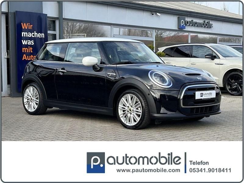Midnight black Gebraucht 2022 Mini Cooper SE Classic Kleinwagen | 16.980 € (Guter Preis) - Bild 1/4