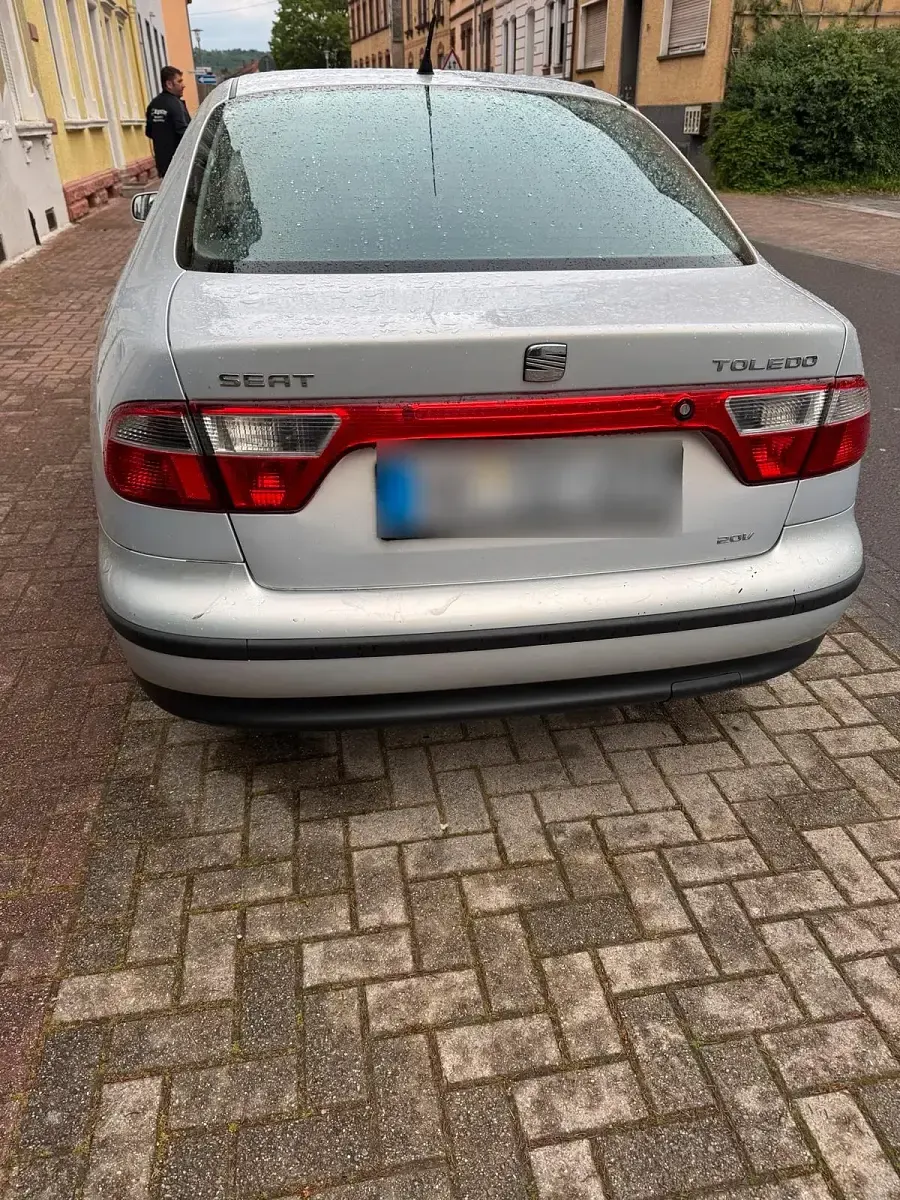Gebraucht Seat Toledo 101 PS (74 kW) 1999 Andere farben Limousine