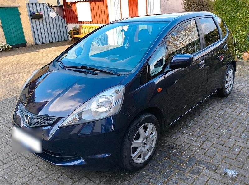 Gebraucht Honda Jazz Trend 90 PS (66 kW) 2009 Violet Kleinwagen