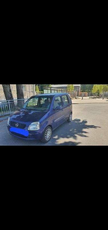 Gebraucht Opel Agila 75 PS (55 kW) 2001 Blau Van / Kleinbus