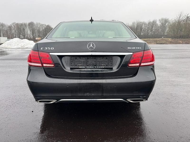 Gebraucht Mercedes E350 252 PS (185 kW) 2014 Schwarz Limousine