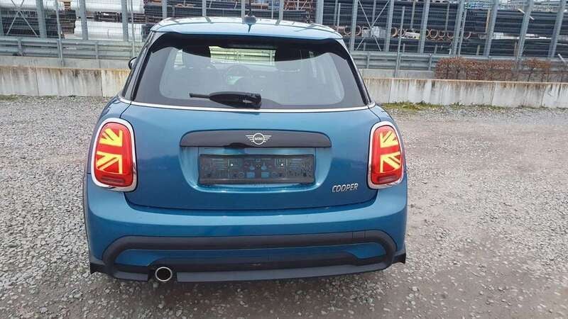 Gebraucht Mini Cooper Essential 136 PS (100 kW) 2022 Blau Kleinwagen