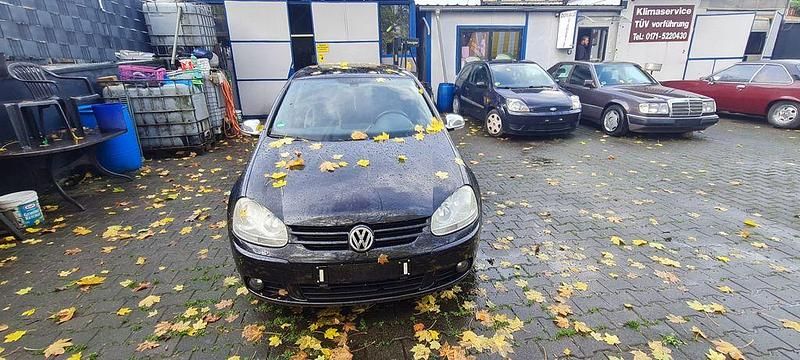 Gebraucht 2005 VW Golf IV Comfortline Limousine | 2.599 € (Fairer Preis) - Bild 1/4
