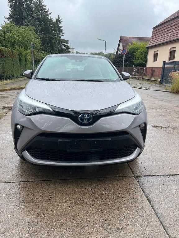Gebraucht 2020 Toyota C-HR Style SUV | 17.999 € (Fairer Preis) - Bild 1/4