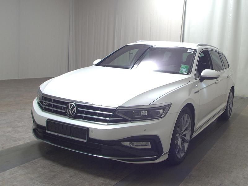 Gebraucht VW Passat R-line 190 PS (139 kW) 2021 Weiss Kombi