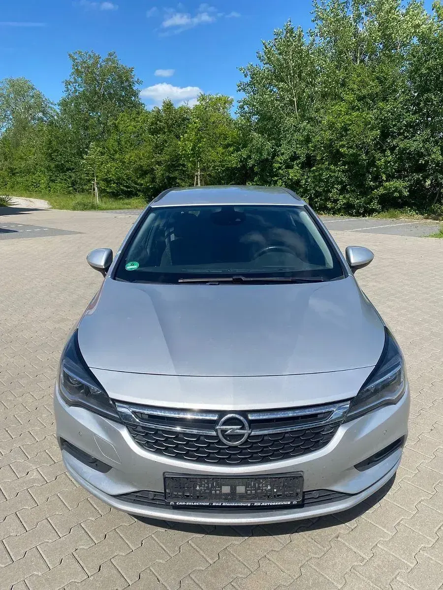 Gebraucht Opel Astra Dynamic 110 PS (80 kW) 2018 Grau Kombi