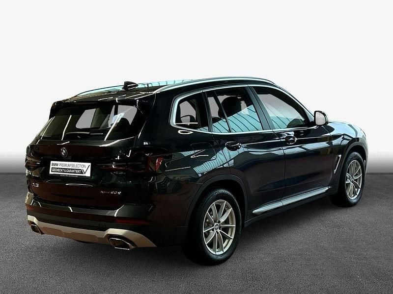 Gebraucht BMW X3 Sport Line 190 PS (139 kW) 2023 Sophistograu brillanteffekt me SUV